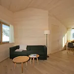 Warthsap Apartmenthaus *