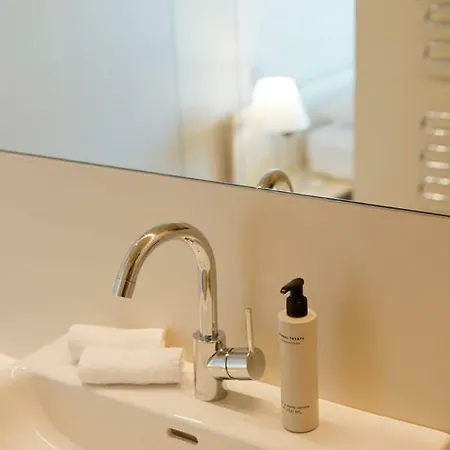 Warthsap Apartmenthaus Lägenhet *